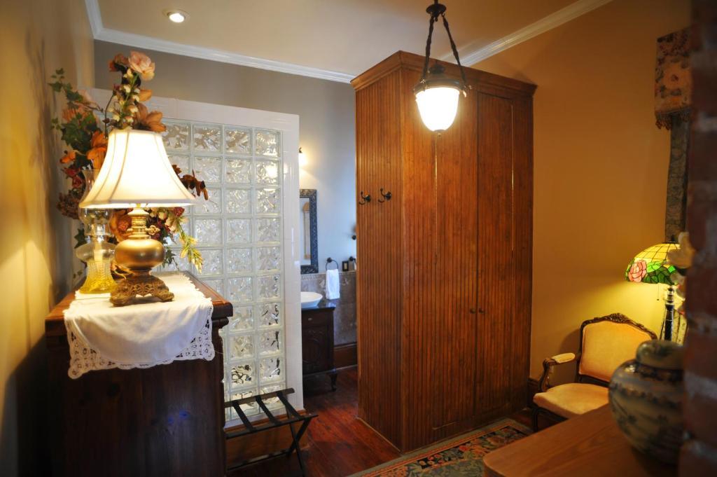 Hh Whitney House - A Bed & Breakfast On The Historic Esplanade Nueva Orleans Habitación foto